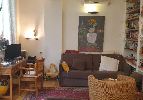 1-BR apartment for rent.