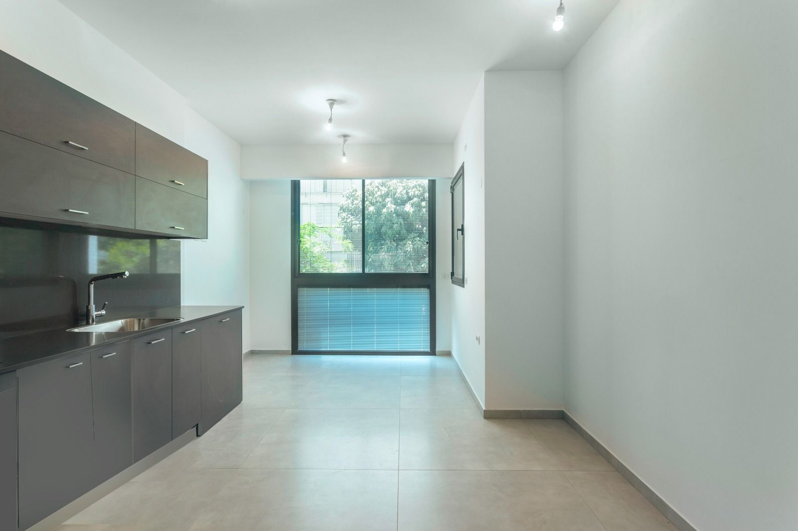 For sale 2-room apartment near Rabin Square